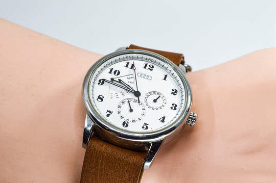 steel Tone With White Dial Ans Ten Leather , Nato Bracelet Mans Quartz Wrist Watch