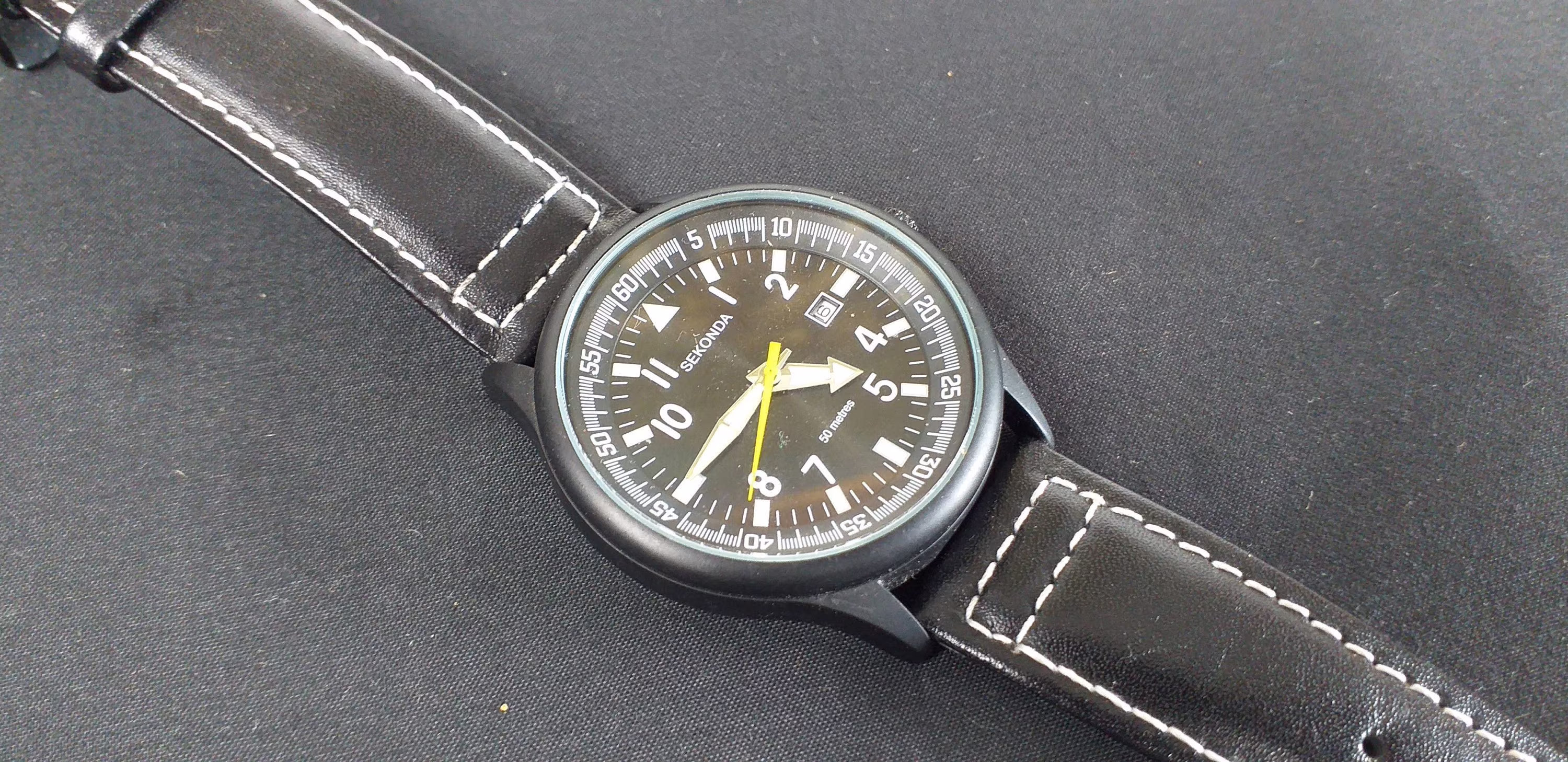 Vintage Sekonda Military Style Gents Quartz Watch - Working