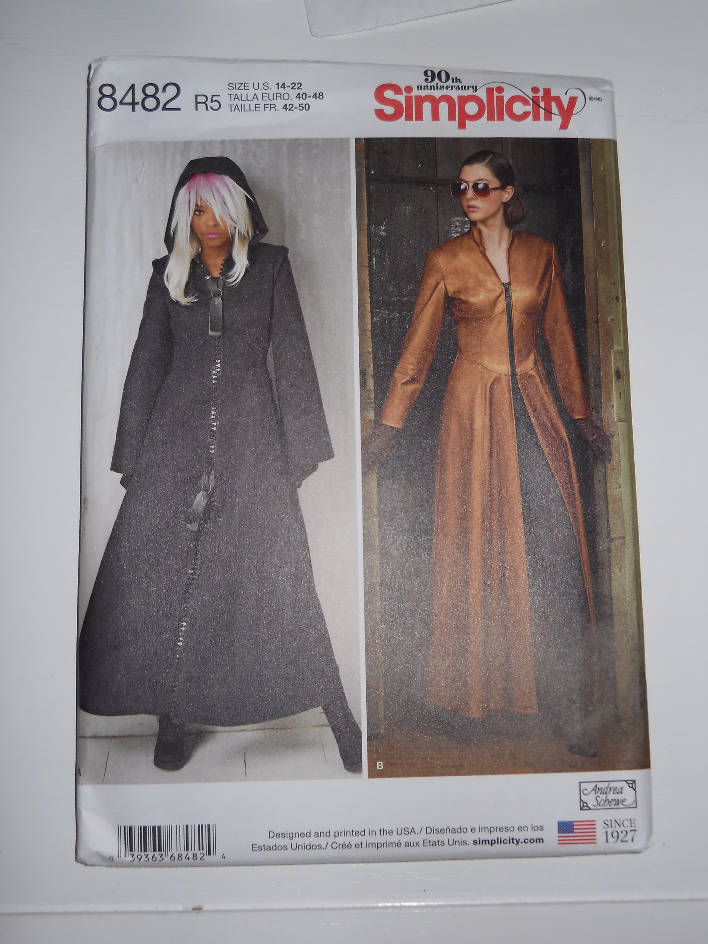 Dramatic Zipper Cosplay Long Coat Simplicity 8482 H5 | 6-14 Or R5 | 14-22 New Sewing Pattern For Fantasy Costume Jacket Action Hero Villian