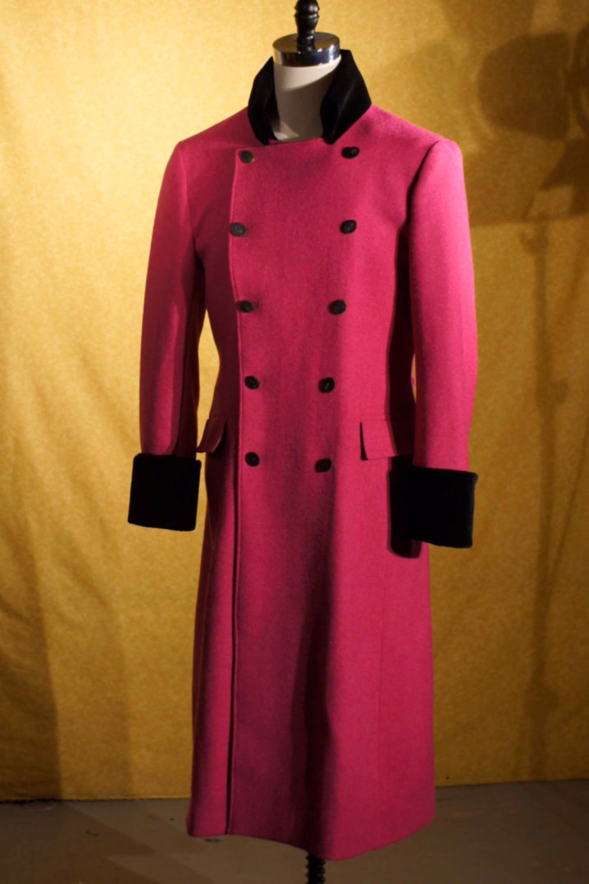 New Men's Red Military Overcoats Regency Style in Brilliant Fuchsia Tailcoat Worldwide Expedited Shipping